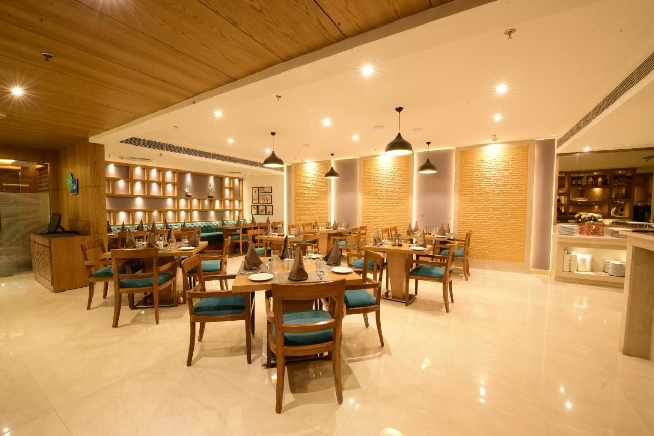 Surestay Plus By Best Western Amritsar Exterior foto