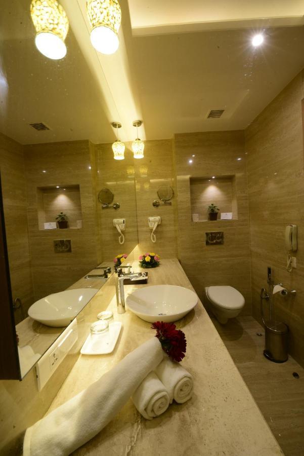 Surestay Plus By Best Western Amritsar Exterior foto