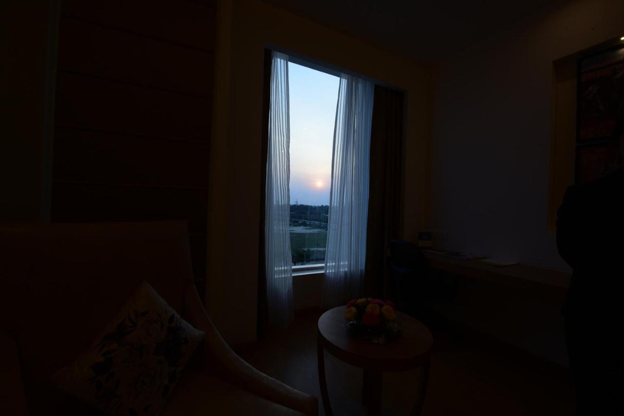 Surestay Plus By Best Western Amritsar Exterior foto